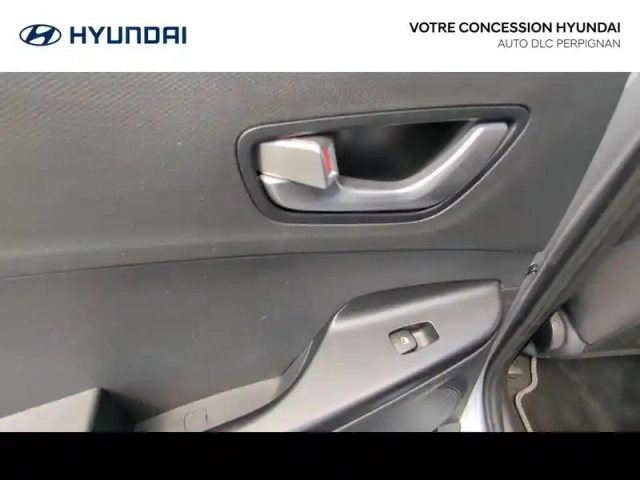 Hyundai Kona electric 64kwh - 204ch intuitive — photo 13