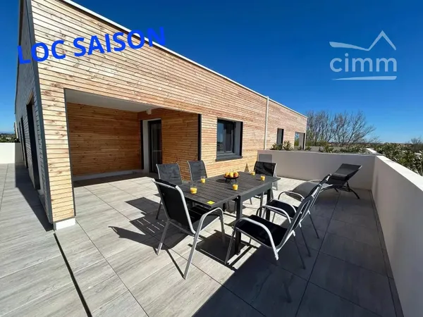 SUPERBE T4 DUPLEX AVEC PISCINE