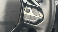 Peugeot 208 e-208 136ch Active — photo 18