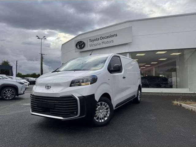 Toyota PROACE Toyota Proace Medium 2.0 D-4D 140 Start MC24