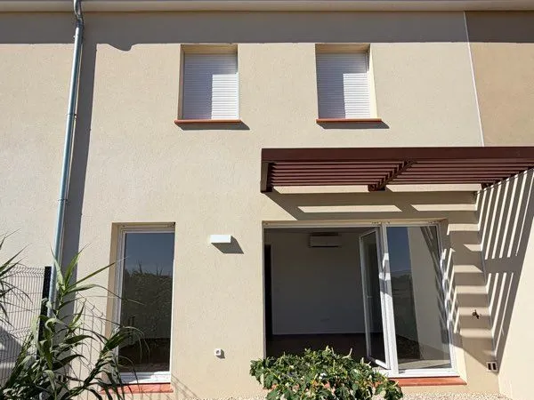 Villa neuve 4 pièces 85 m2 avec jardin - Saint Martin de Crau