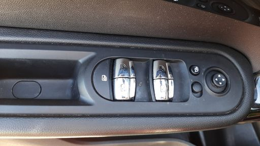 Mini Countryman 2.0 Cooper D 150 Steptronic8 - Northwood – 2021 – 94348 km – Diesel – Boîte Automatique — photo 22