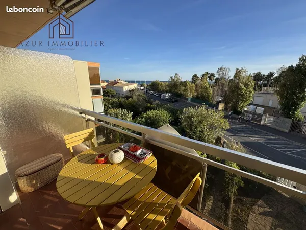 Studio 1 pièce 23 m²