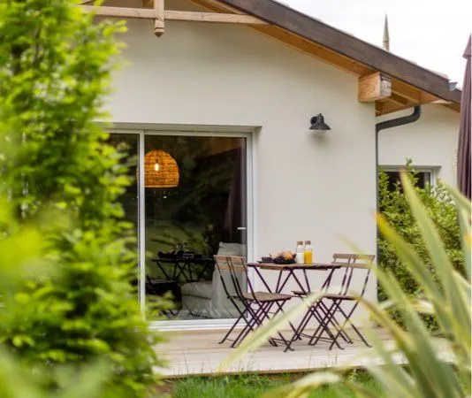 Joli T2 meublé avec jardin et parking Bordeaux rive droite