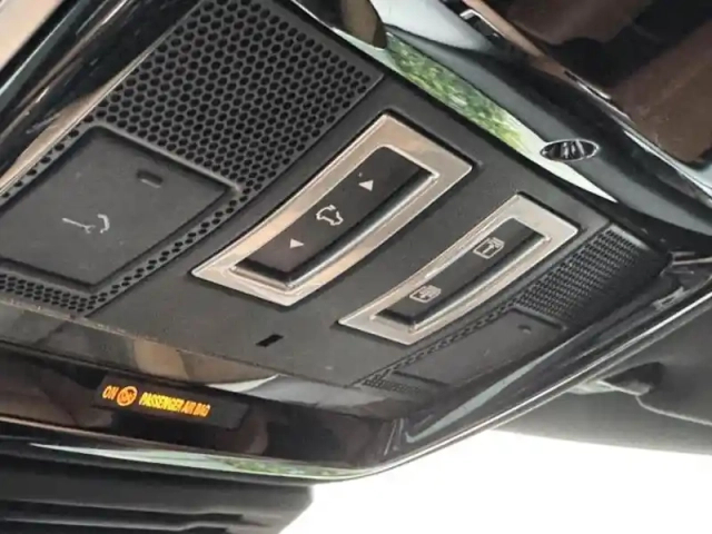 Land Rover Range Rover velar 2.0 p400e 404ch phev r-dynamic hse awd bva — photo 27