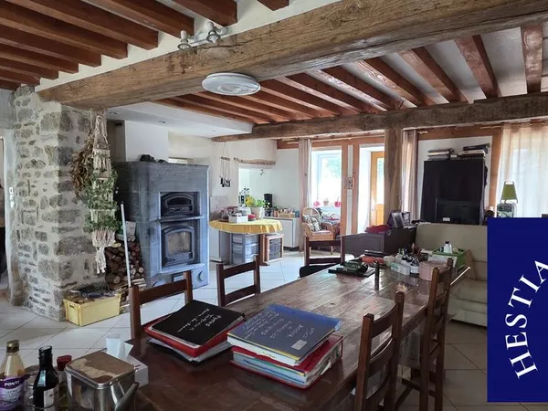 Maison 6 pièces 146 m²