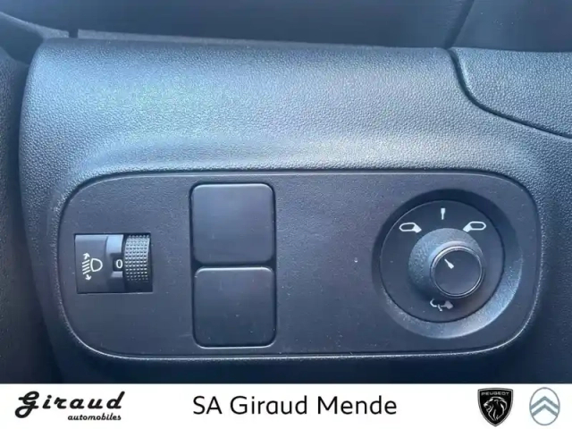 Citroën C3 puretech 83 s&amp;s bvm5 — photo 47