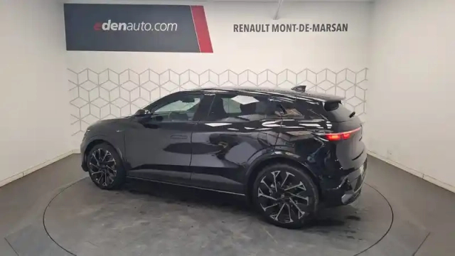 Renault Megane e-tech 220 ch autonomie confort — photo 8