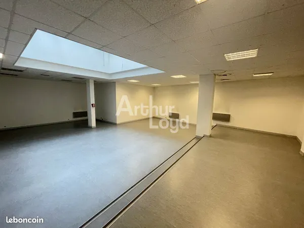 Bureaux 185 m² POITIERS