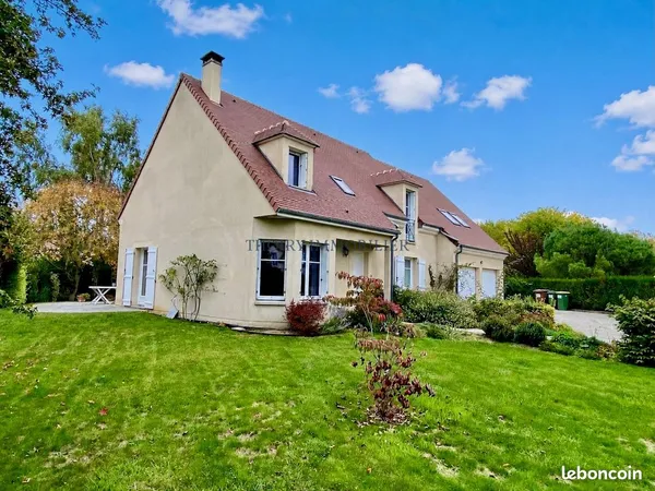 Maison 9 pièces 167 m²