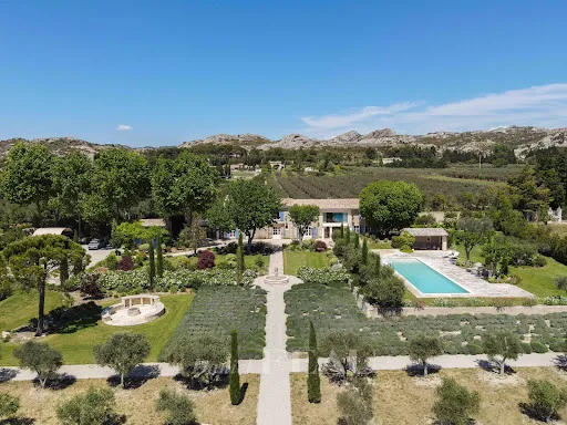 Propriété 7 pièces 350 m²