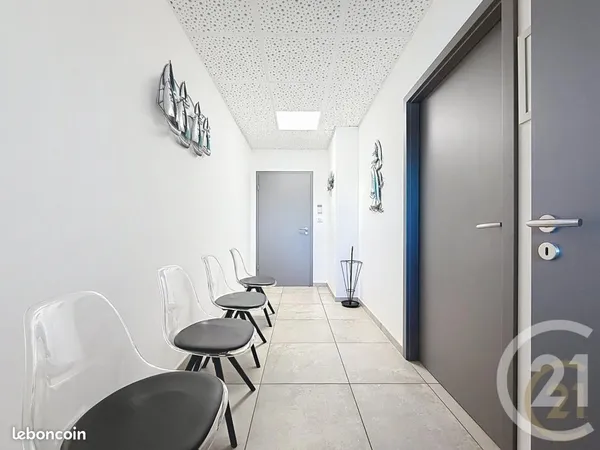 Local 42 m²