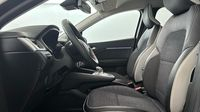 Renault Captur 1.6 E-Tech hybride 145ch Intens -21 — photo 12