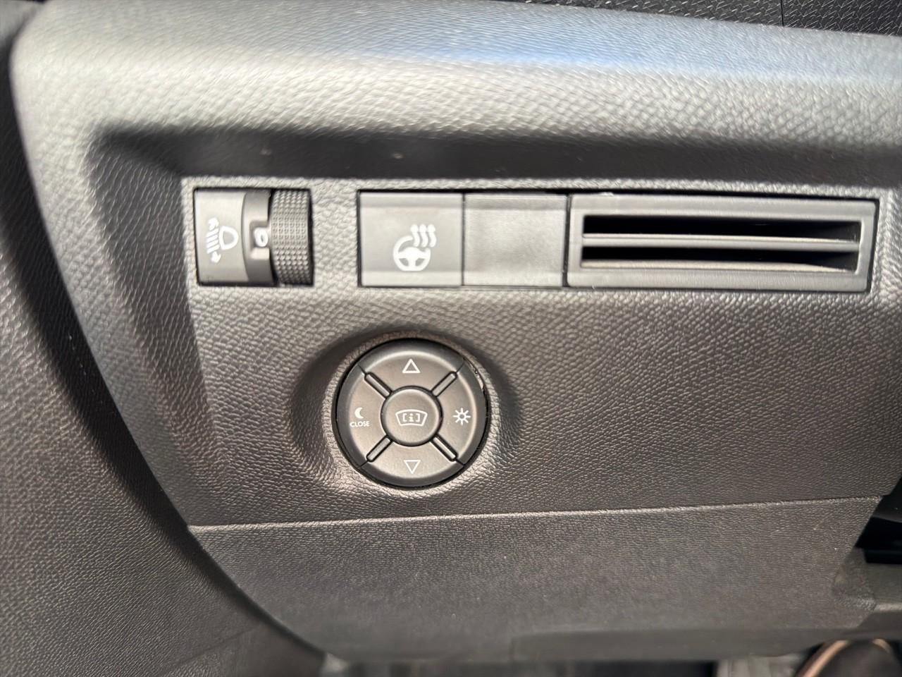 Citroën C4 bluehdi 130 s&s eat8 c-series — photo 22