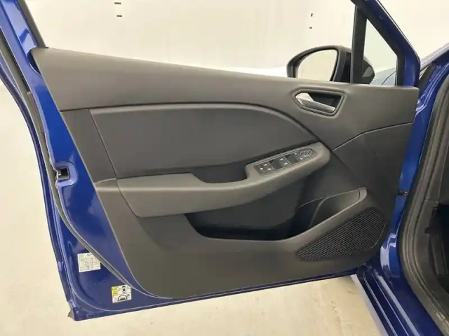 Renault Clio tce 90 — photo 20
