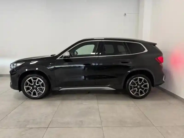 Bmw X1 sdrive18i 136ch xline — photo 5