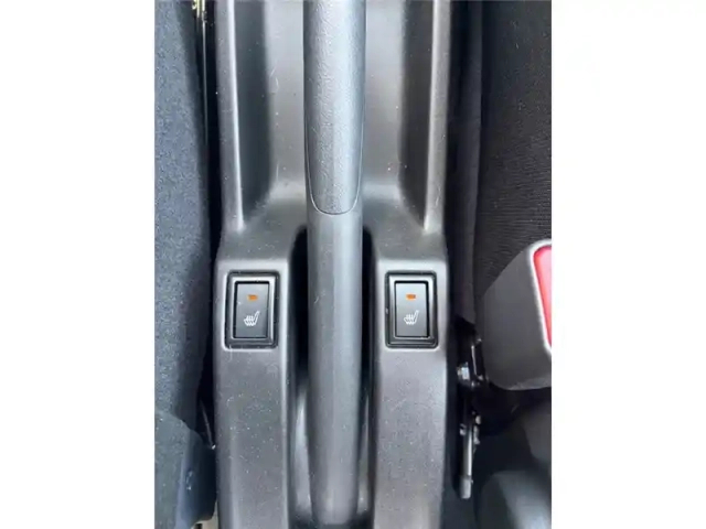 Suzuki Swift 1.2 dualjet hybrid auto — photo 13