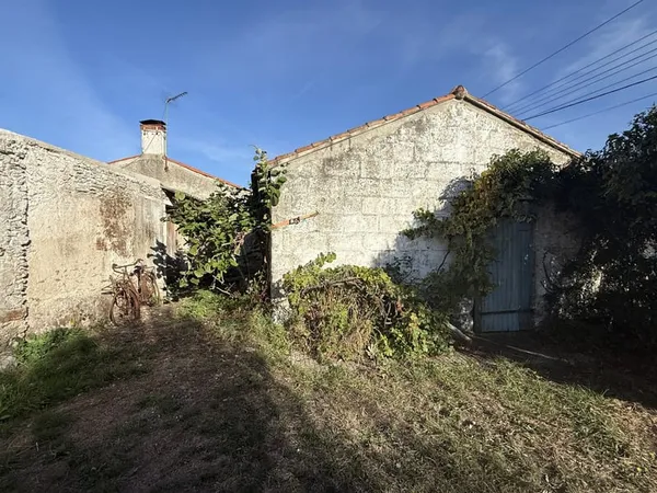 Dépendance pour stockage ou garage