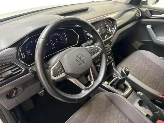 Volkswagen T-Cross 1.0 tsi 110 start/stop bvm6 carat — photo 9