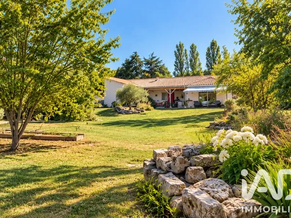 Maison 7 pièces 140 m²