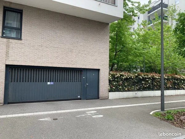 Parking sous sol sécurisé Strasbourg - quartier Neudorf