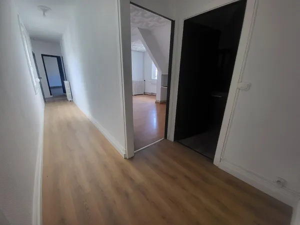 Appartement 4 pièces 83 m²