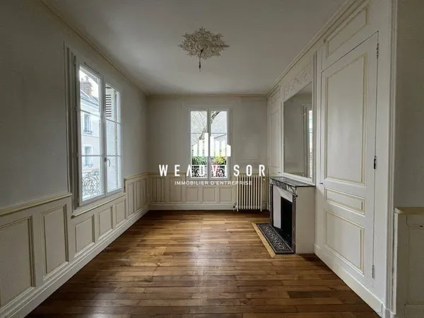 Bureaux 66 m²