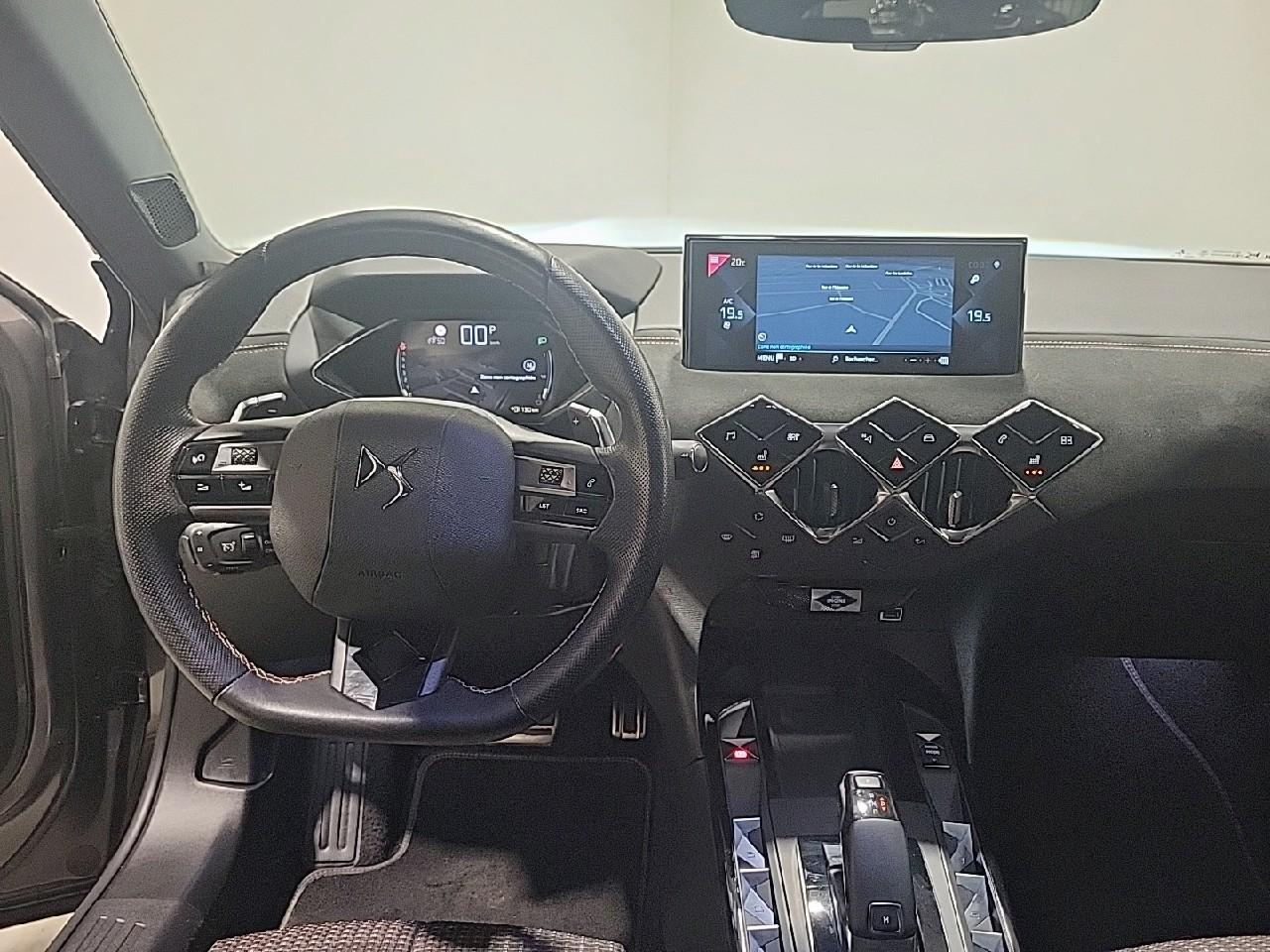Ds Ds 3 crossback puretech 130 eat8 performance line+ — photo 12
