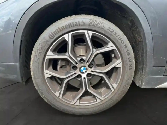 Bmw X1 sdrive18ia 136ch xline dkg7 — photo 14