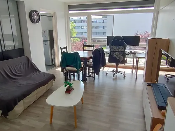 Location T1 bis meublé St Maur