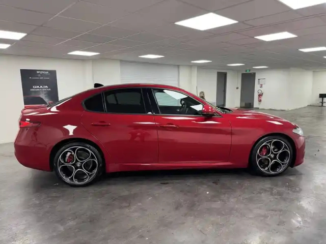 Alfa Romeo Giulia 2.2 190 ch at8 — photo 4