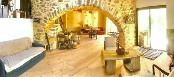 Maison en pierre rénovée (ancienne bergerie) 140m2