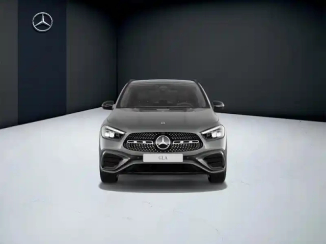 Mercedes Gla 200 d amg line — photo 8