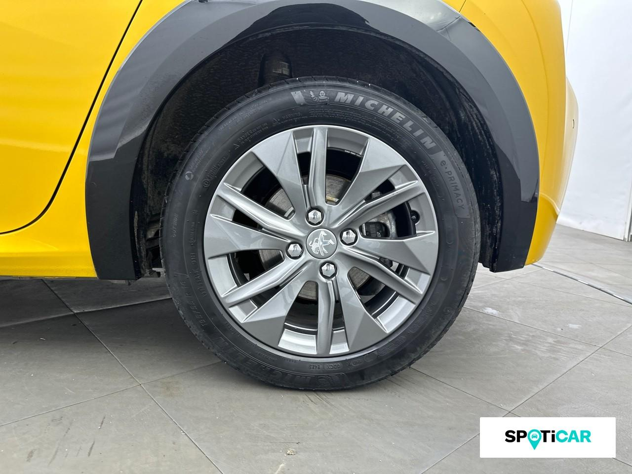 Peugeot 208 e-208 136ch 50 kwh allure — photo 11