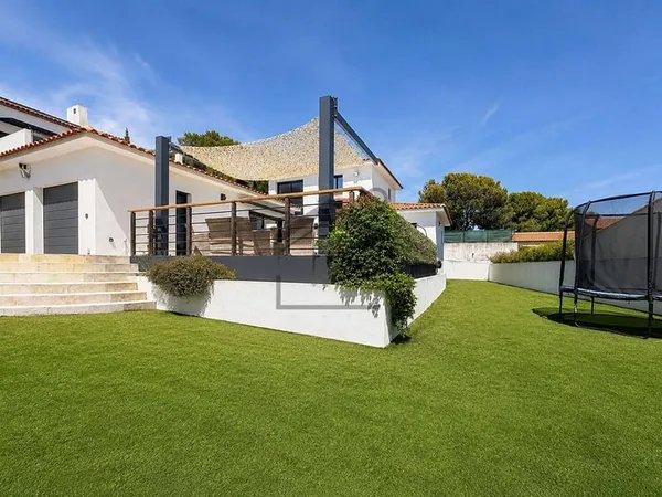 Maison 4 pièces 131 m²
