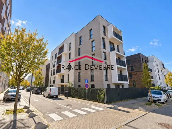Investissement locatif clé en main — Cergy-Saint-Christophe,