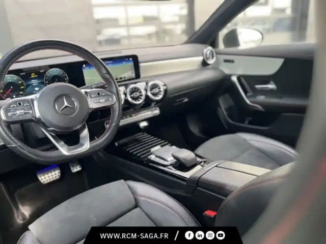Mercedes Cla coupé 250 e amg line — photo 9