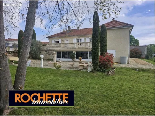Maison 6 pièces 140 m²
