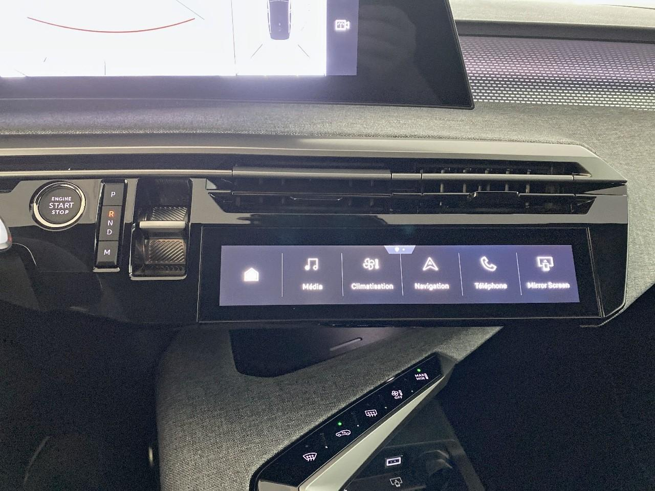 Peugeot 3008 hybrid 145 e-dcs6 gt — photo 17