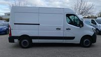 Renault Master F3500 L2H2 2.3 Blue dCi 135ch Confort Euro6E — photo 4