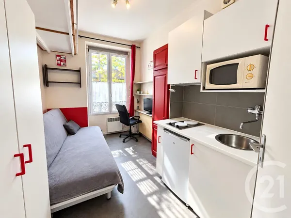 Appartement 1 pièce 9 m²