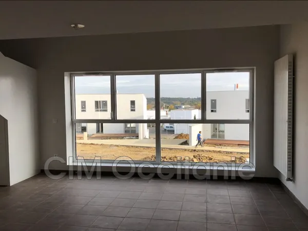A LOUER APPARTEMENT T3 DUPLEX CORNEBARRIEU ZAC MONGES