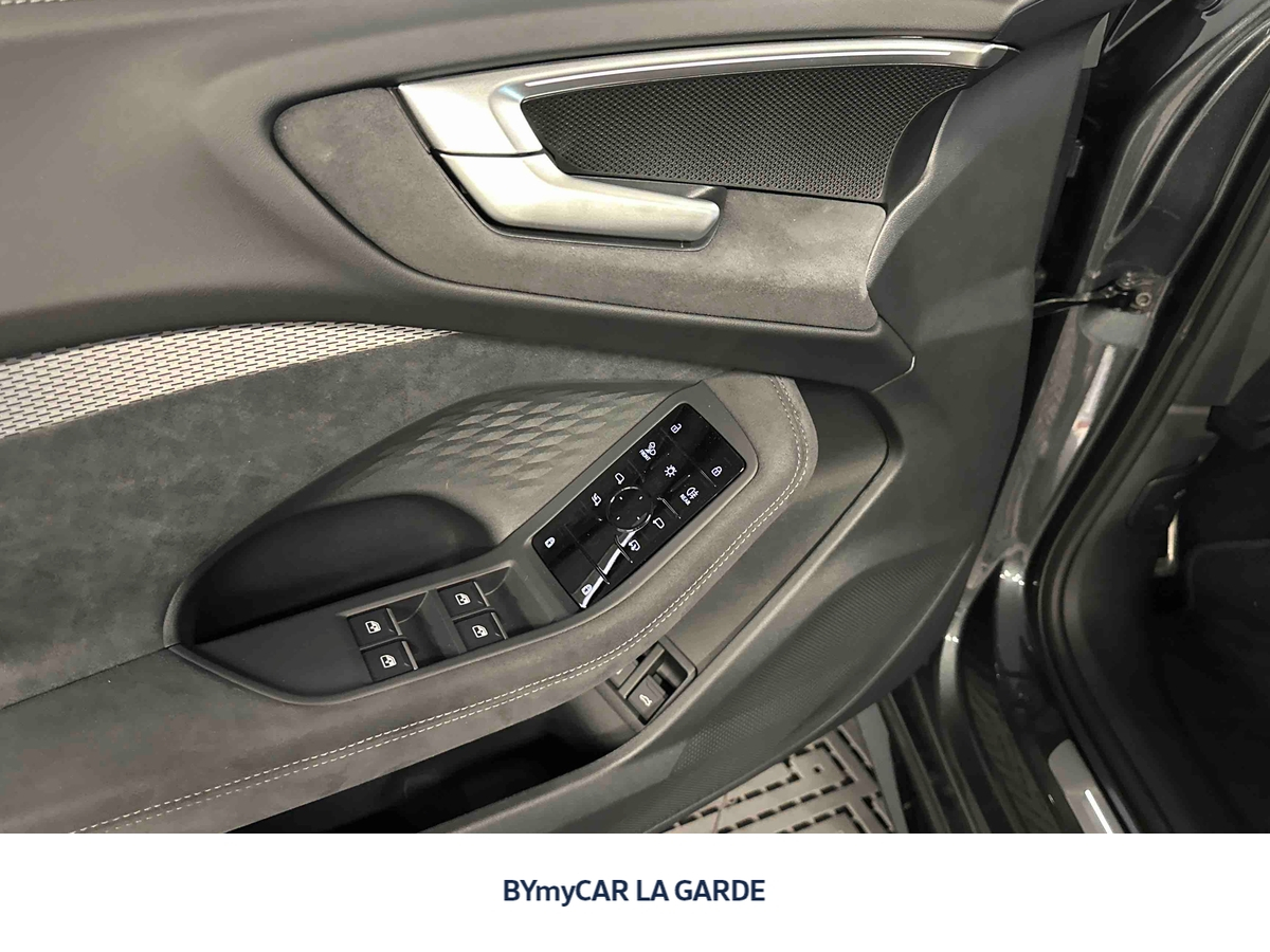 Audi A5 Avant e-hybrid 299 ch S tronic 7 Quattro — photo 15
