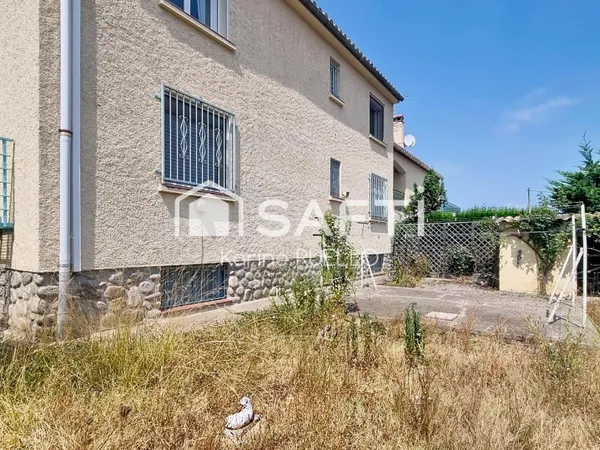 LE BOULOU-Appartement T4 dans maison-jardin-garage
