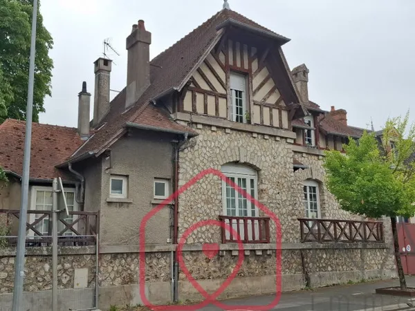 Maison de caractère 6 pièces 153 m²