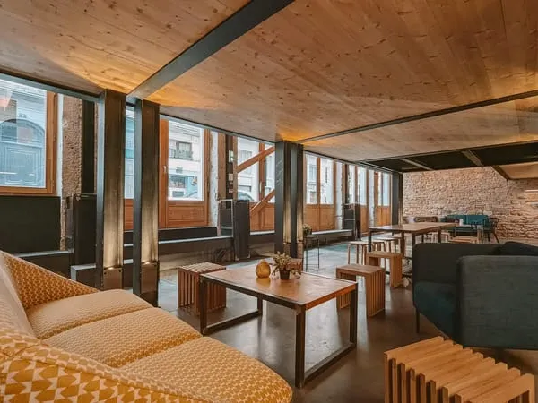 Splendide local d'activité en Triplex de 240m2 - Lyon 1er, Pentes de la Croix-Rousse