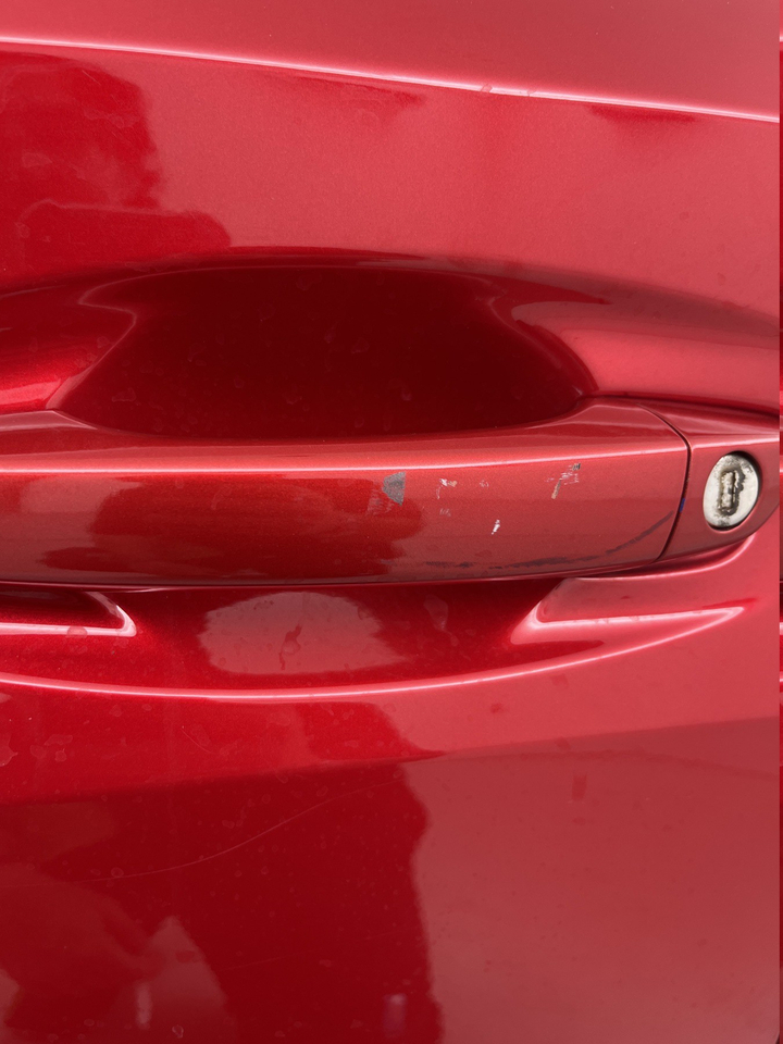 Peugeot 208 — photo 48