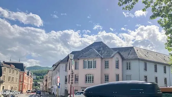 Bureaux spacieux et lumineux | Centre-ville de Foix | 293 m²