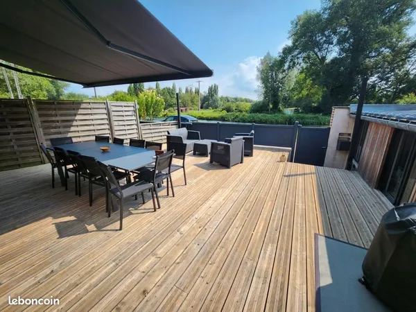 Maison jacuzzi sauna meublé 3 chambres