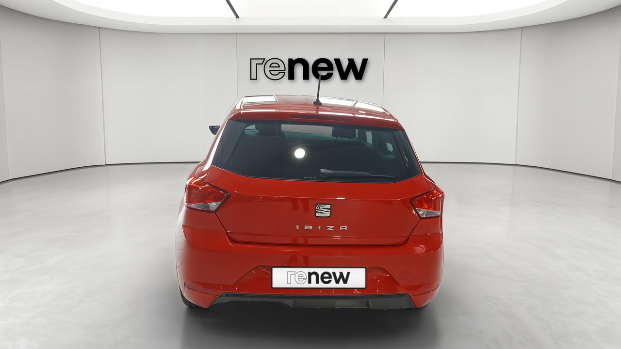 Seat Ibiza 1.0 80 ch S/S BVM5 — photo 4